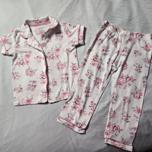 Laura Ashley Other - Laura Ashley Pink Floral Kids Pajama Set